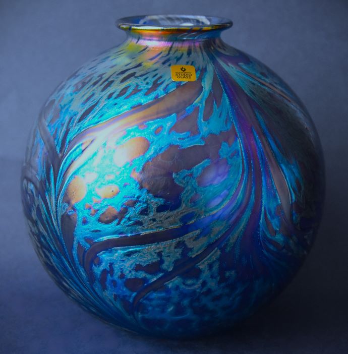 Blue Vine Round Pot Vase Large Isle of Wight Studio Glass