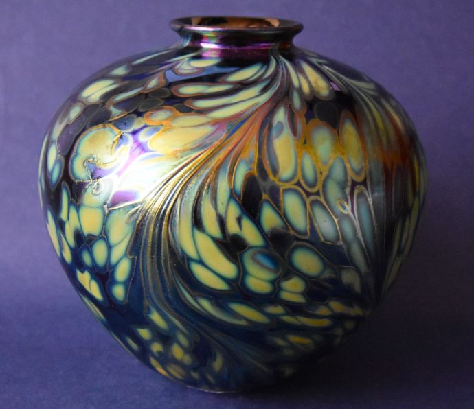 Featherspray Fumed Noir Amphora Vase Large Isle of Wight Studio Glass