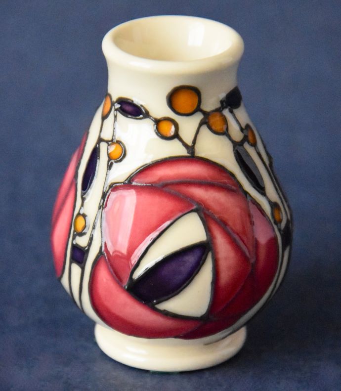 Moorcroft Pottery Glebe 7/2 Glebe Charles Rennie Mackintosh Rachel Bishop An Open Edition