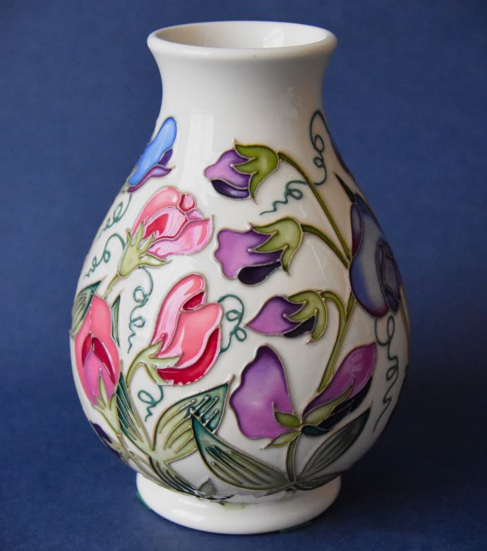 Moorcroft Pottery Sweetness 7/5 Vase Nicola Slaney An Open Edition